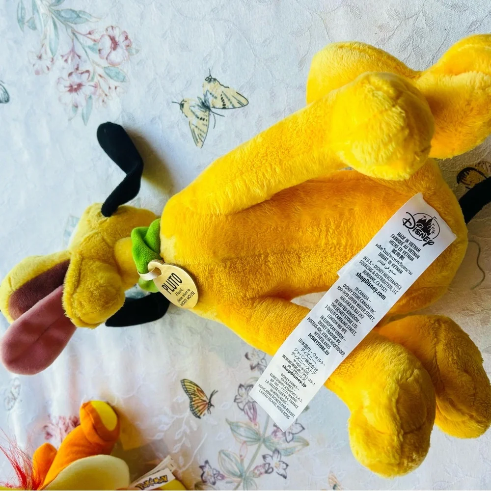 Disney 12” Pluto plush yellow